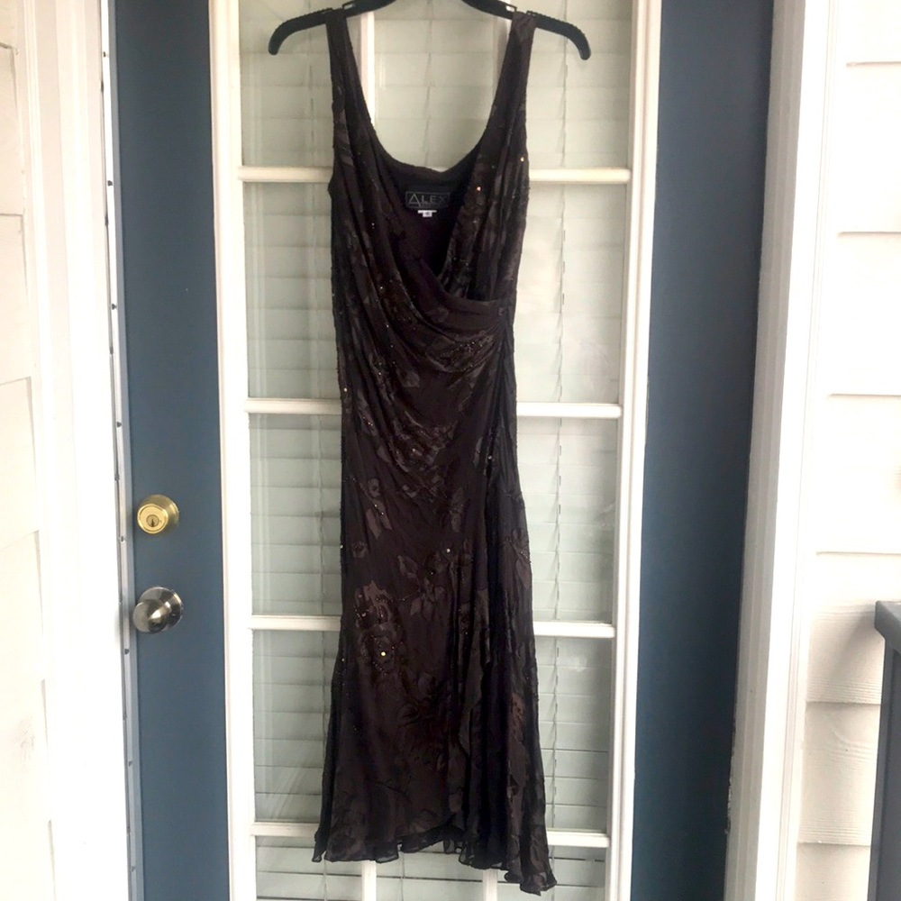 Beautifully Embellished Alex Evenings Cocktail Dress. Dark Brown. Size 12